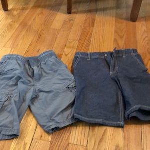 2 pair Boys 6 shorts